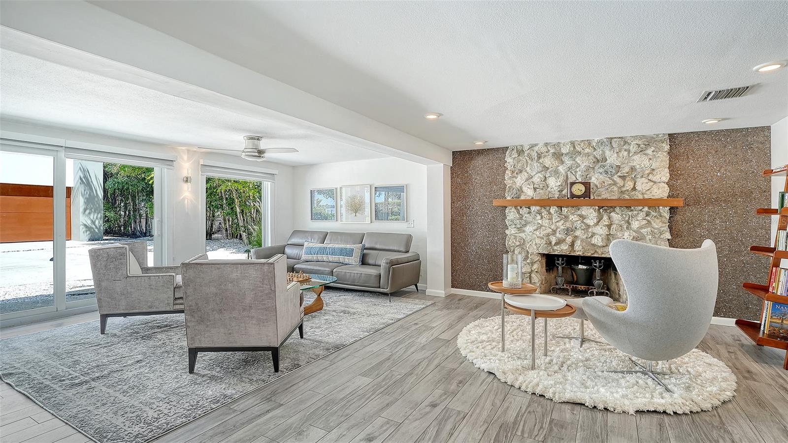 A4697289 Property Photo