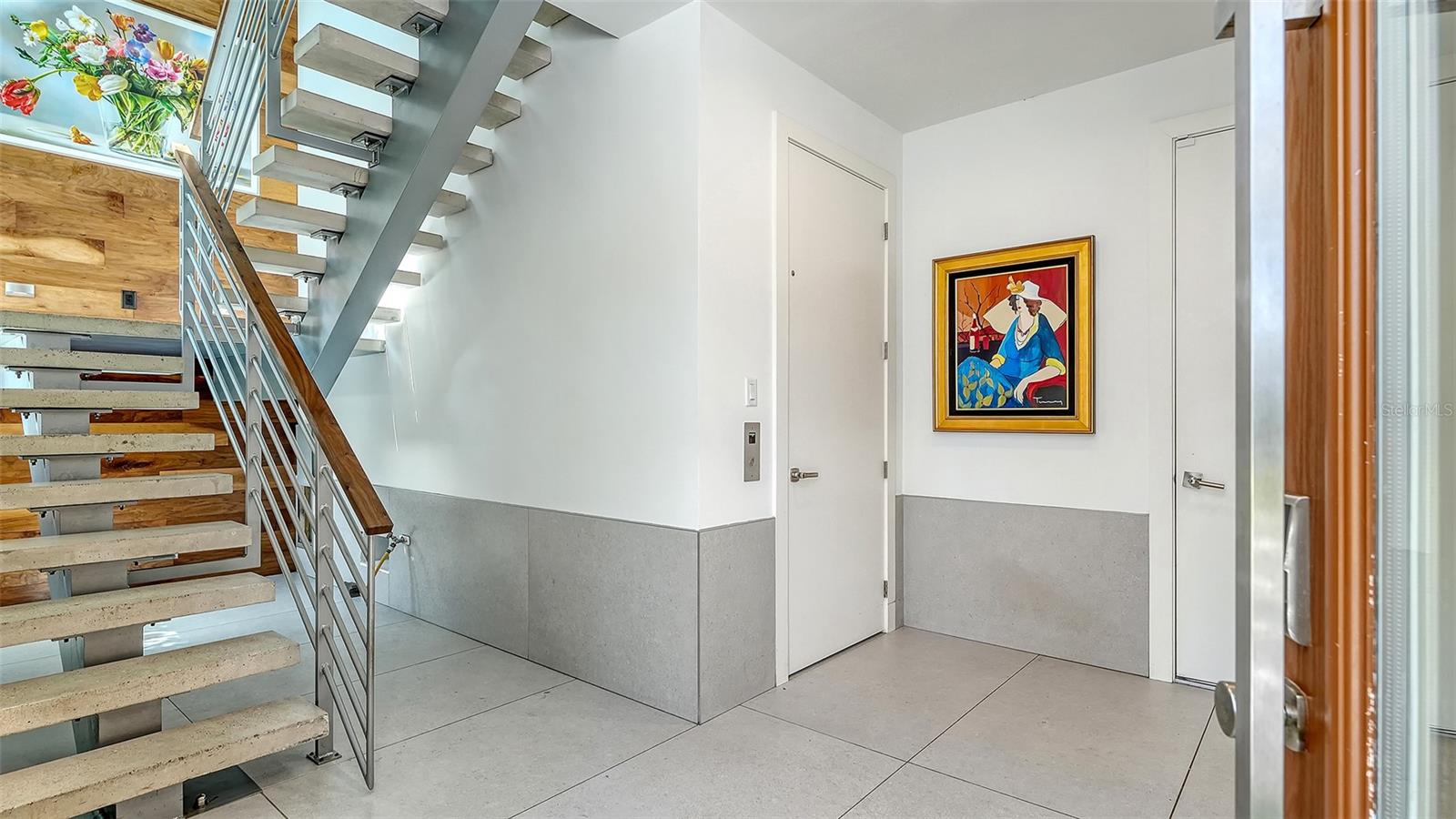 A4697289 Property Photo