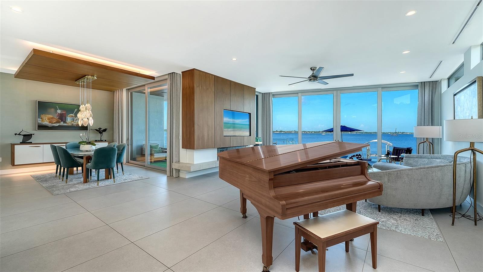 A4697289 Property Photo