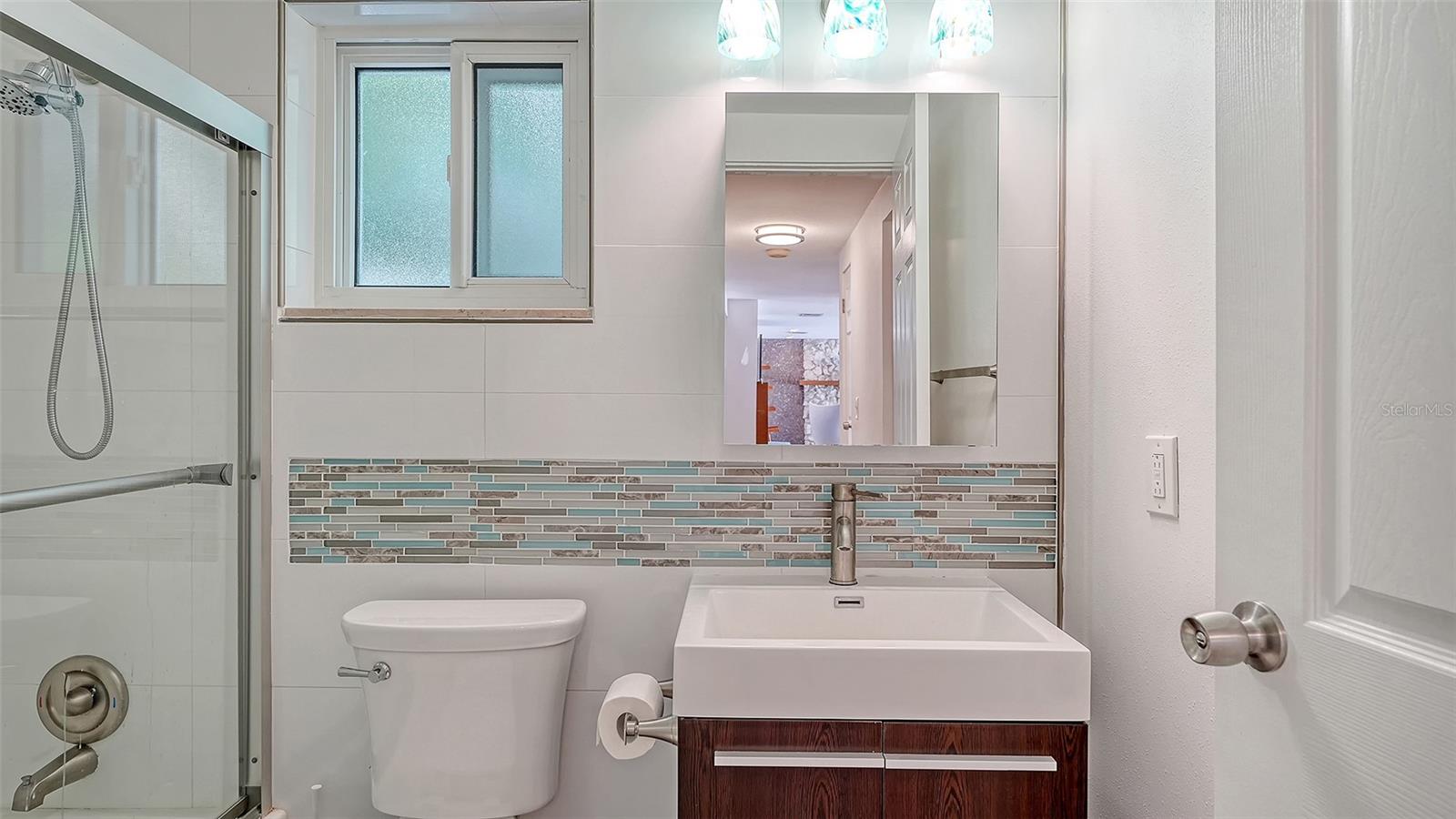 A4697289 Property Photo