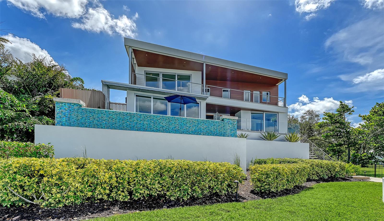 A4697289 Property Photo