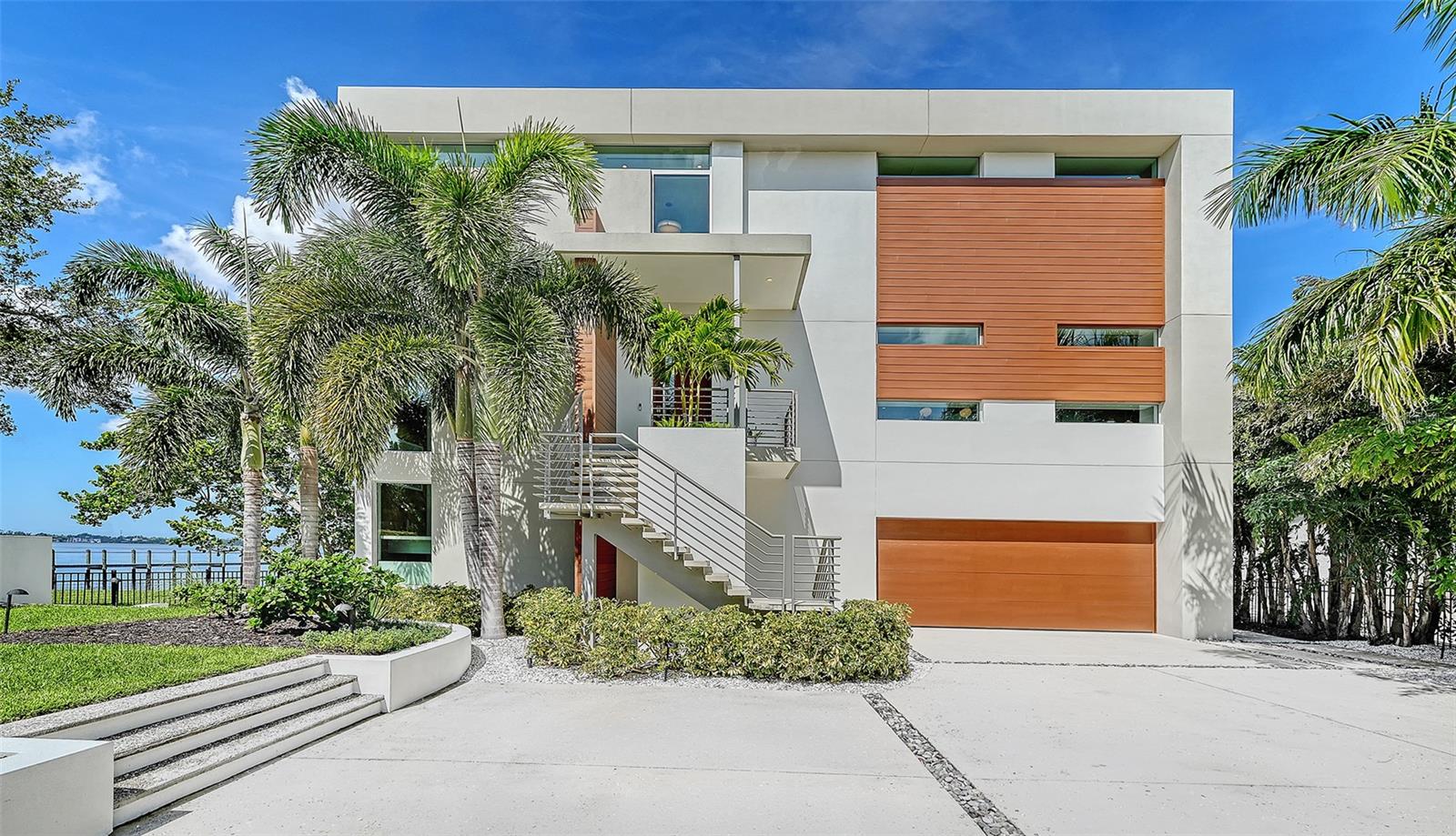 A4697289 Property Photo