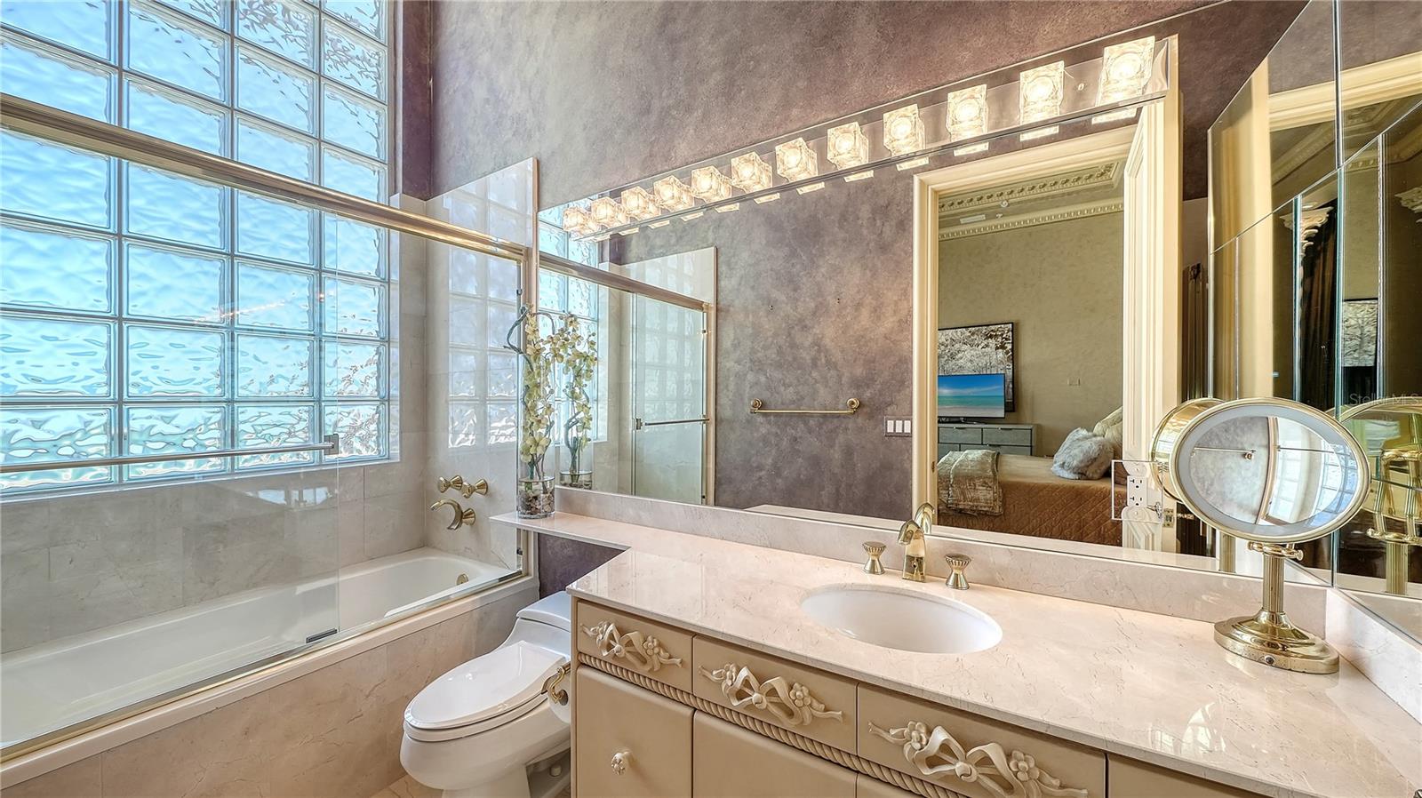 A4697487 Property Photo