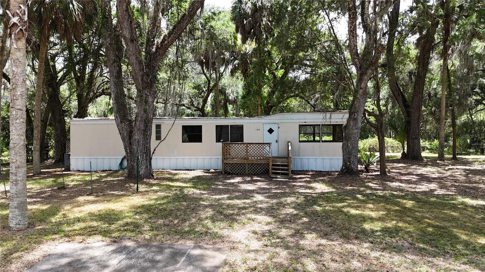 MLS# TB8521247 Property Photo