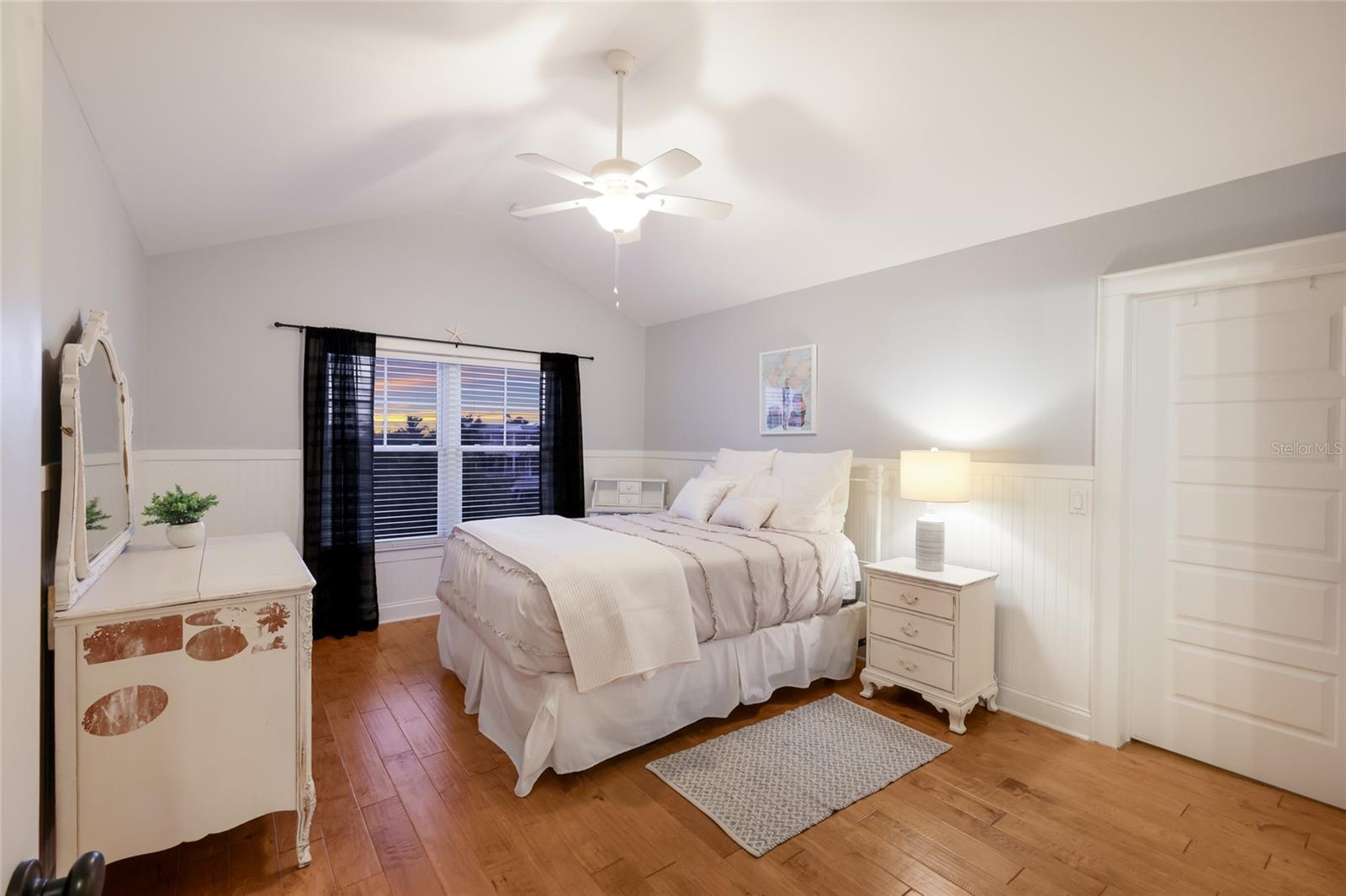 A4697603 Property Photo