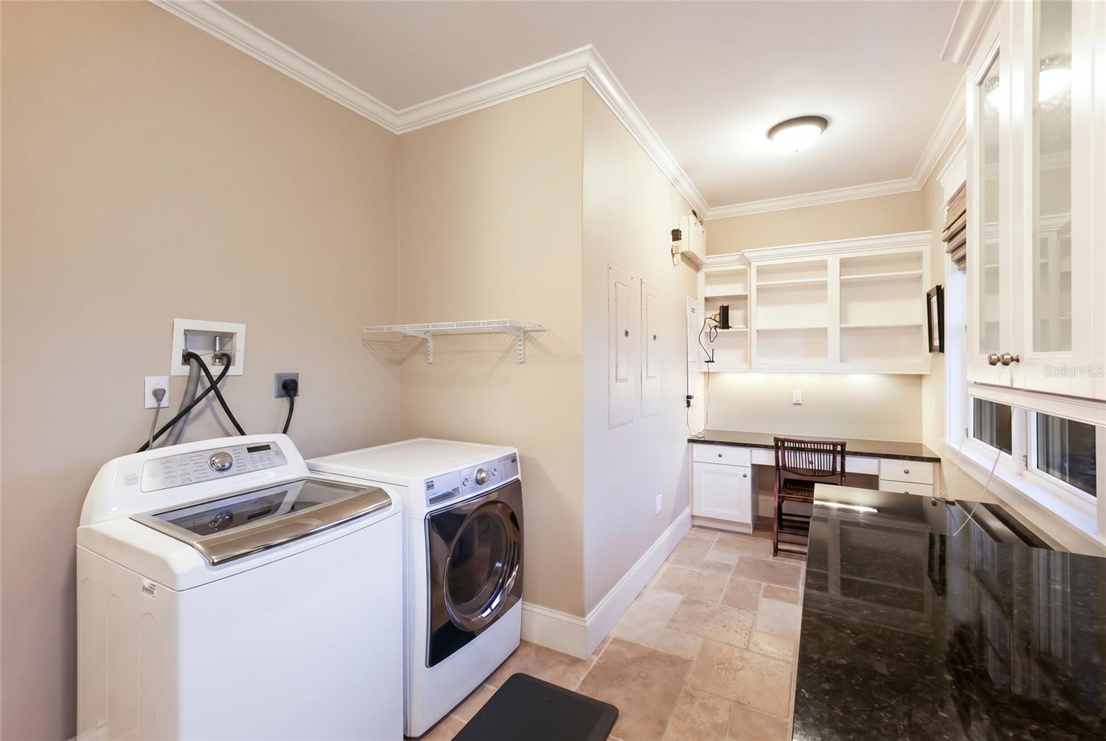 A4697603 Property Photo