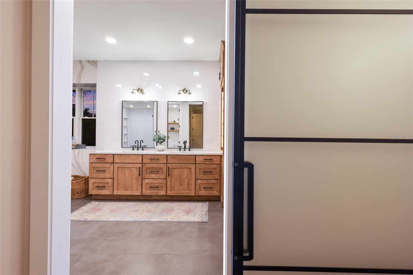 A4697603 Property Photo