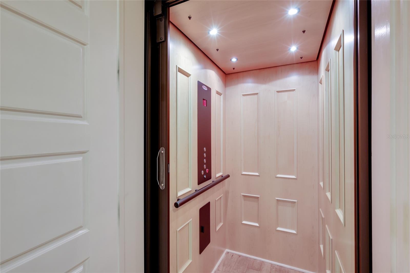 A4697603 Property Photo