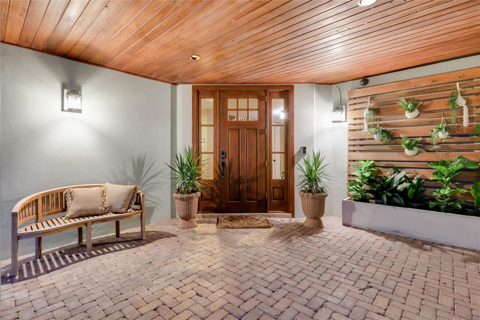 A4697603 Property Photo