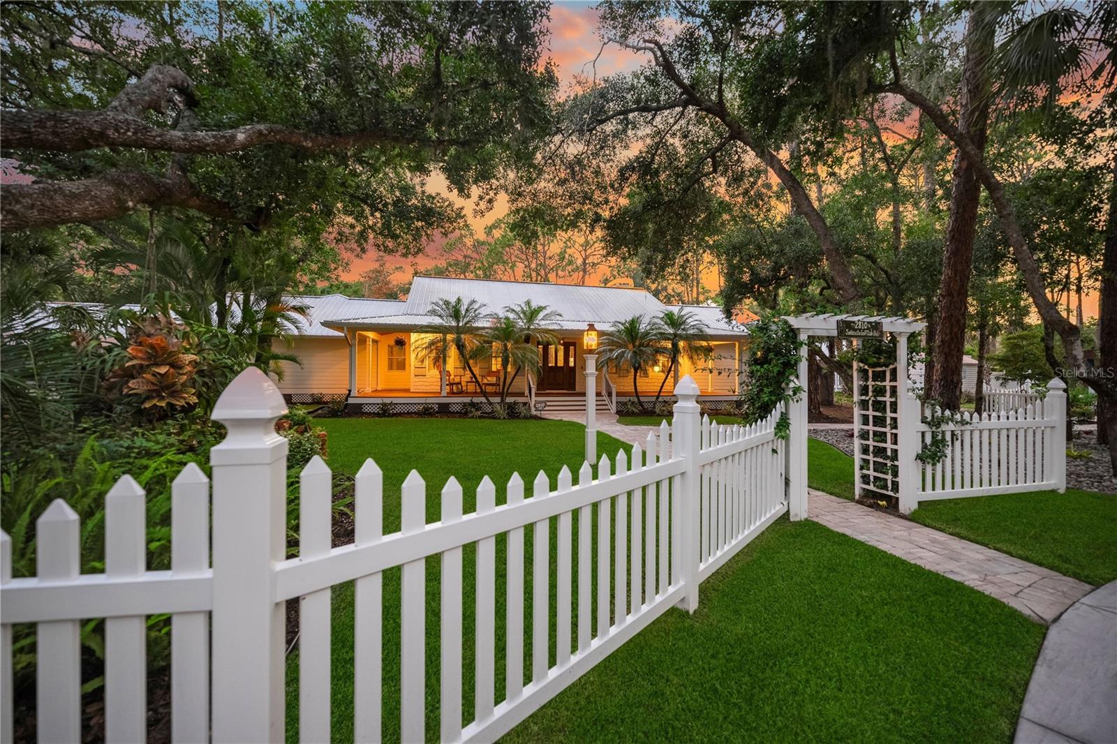 MLS# A4697611 Property Photo