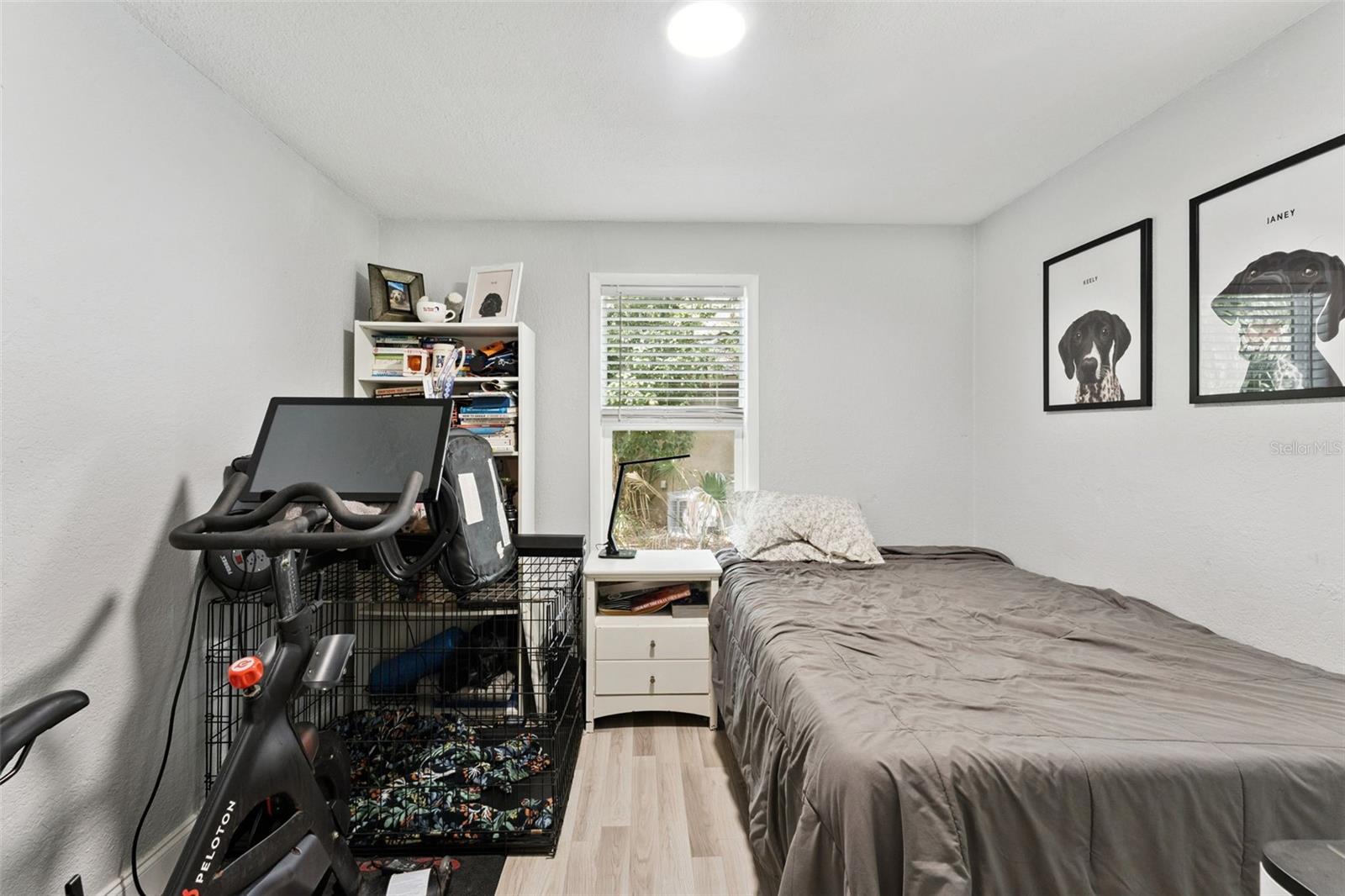 O6418516 Property Photo