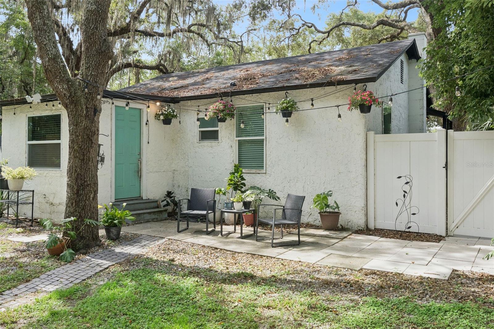 O6418516 Property Photo