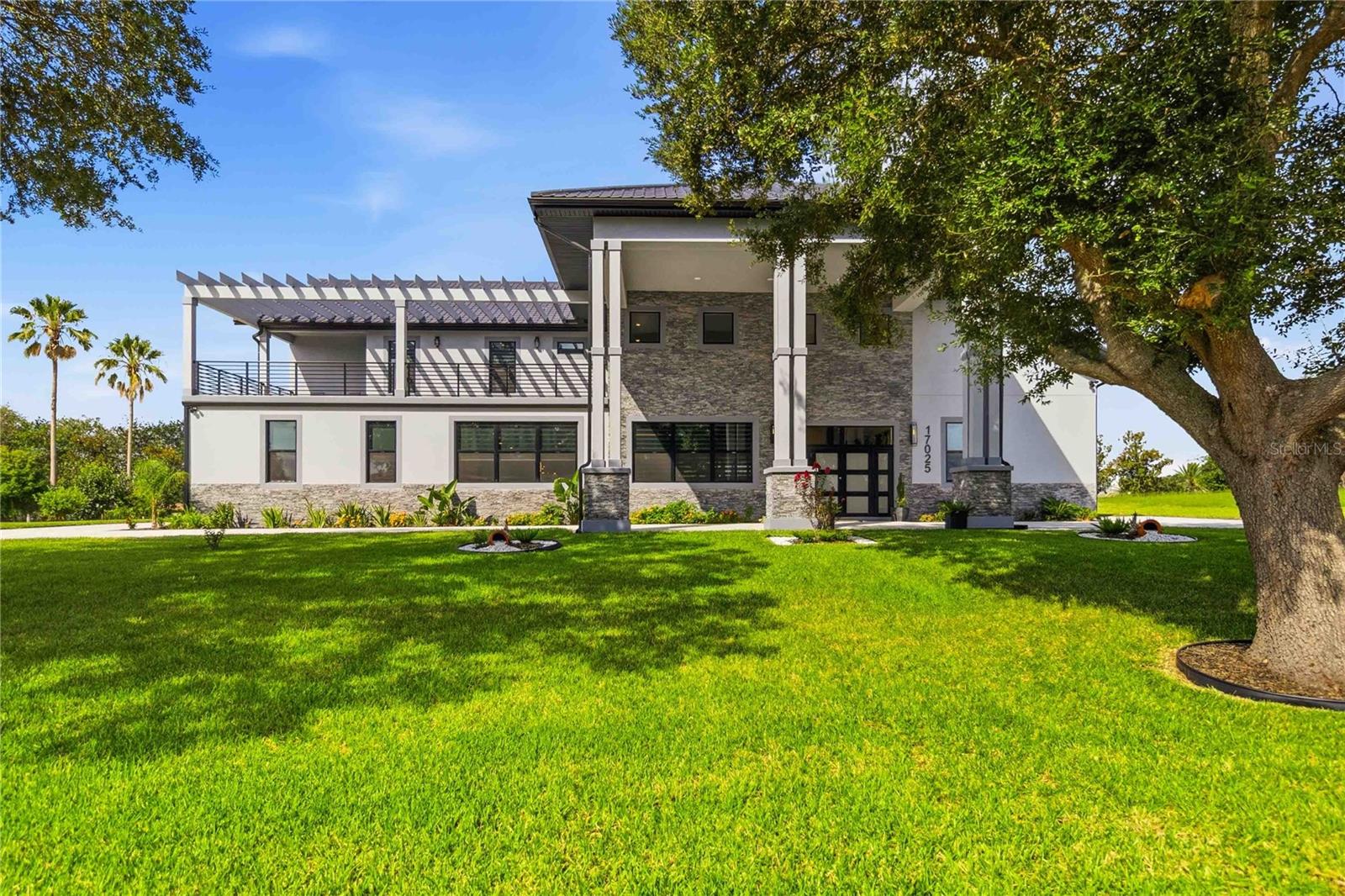 MLS# O6419022 Property Photo