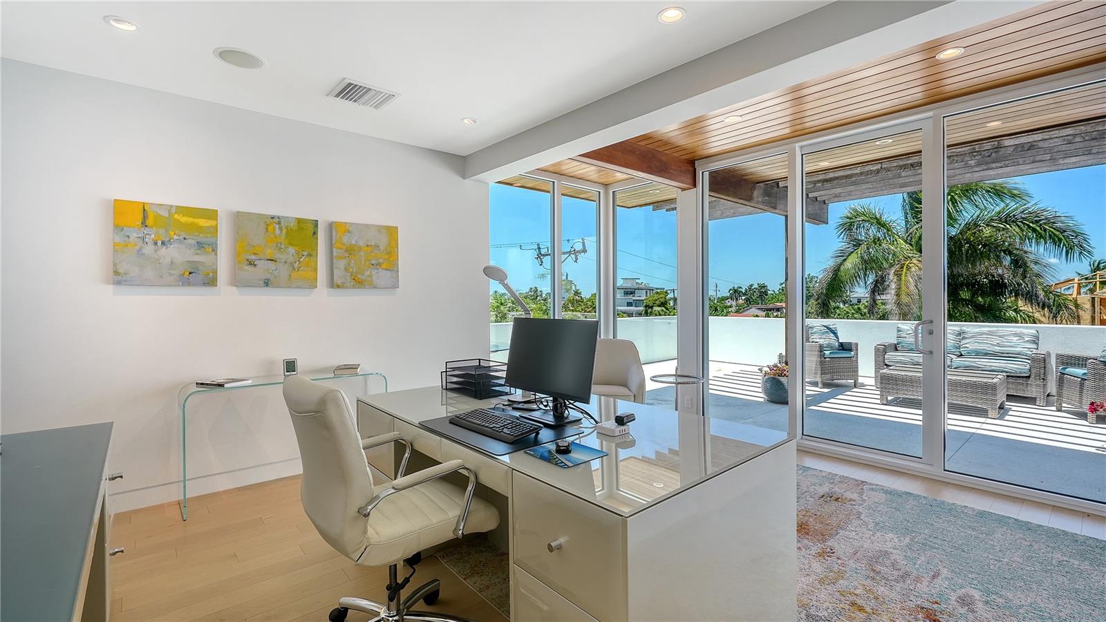 A4698159 Property Photo