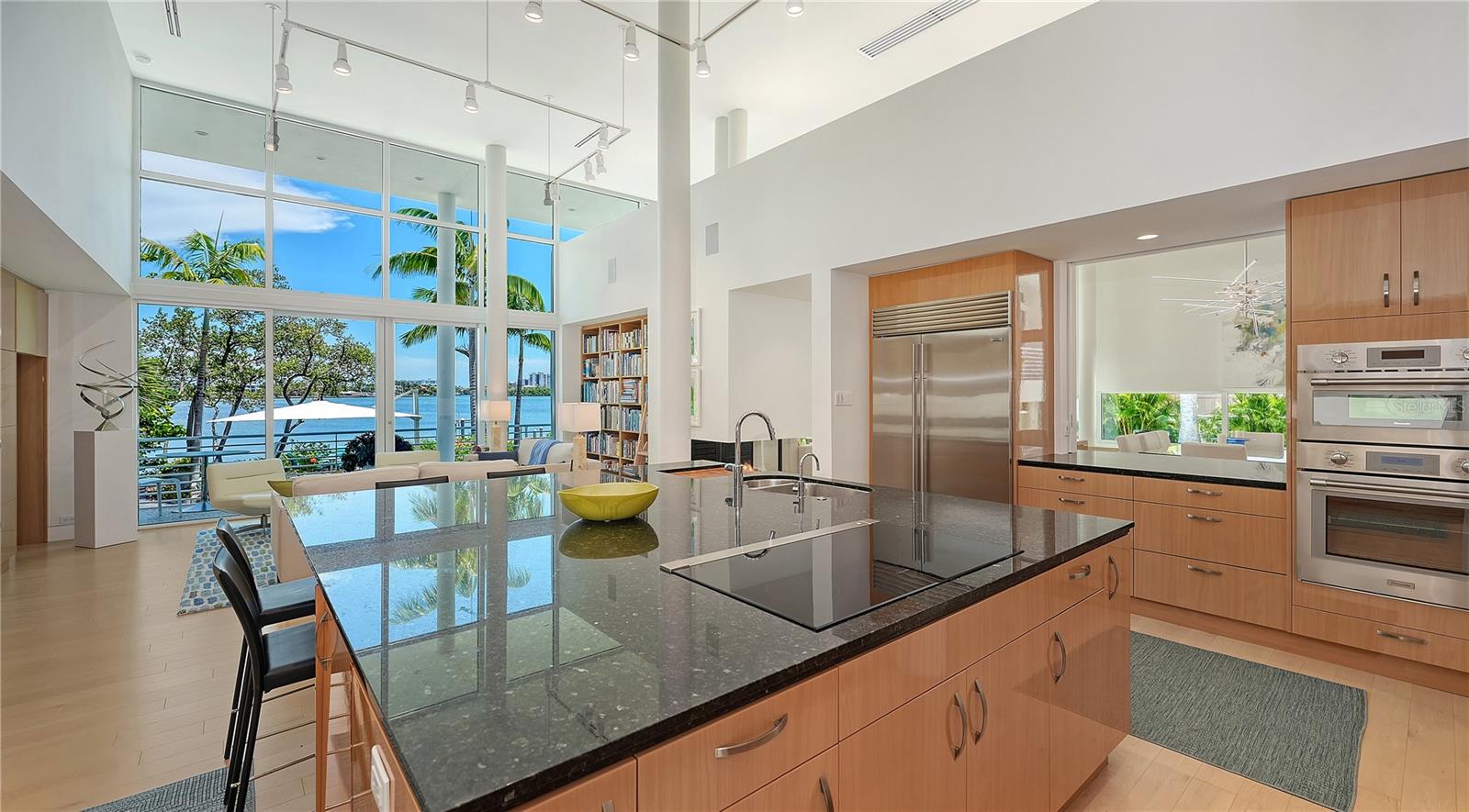 A4698159 Property Photo