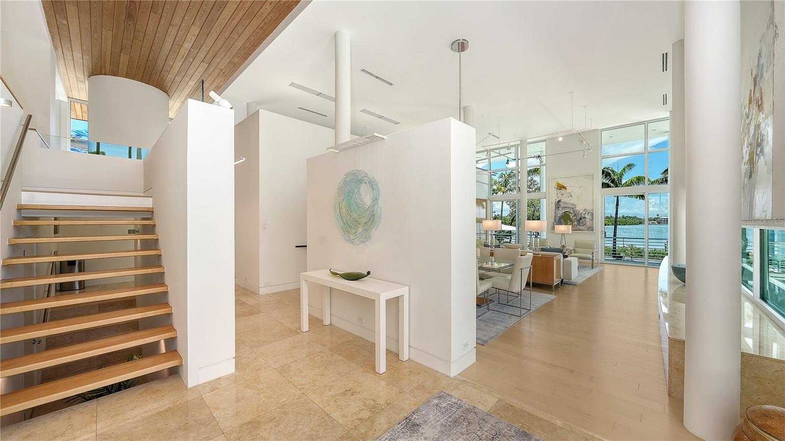 A4698159 Property Photo