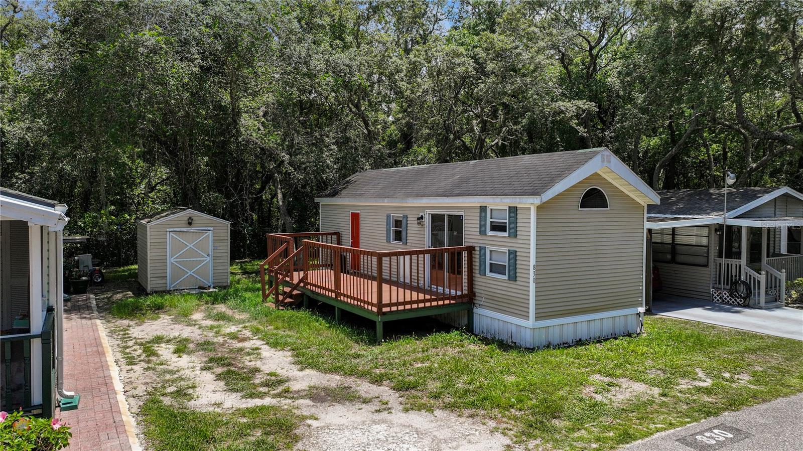 MLS# O6420318 Property Photo