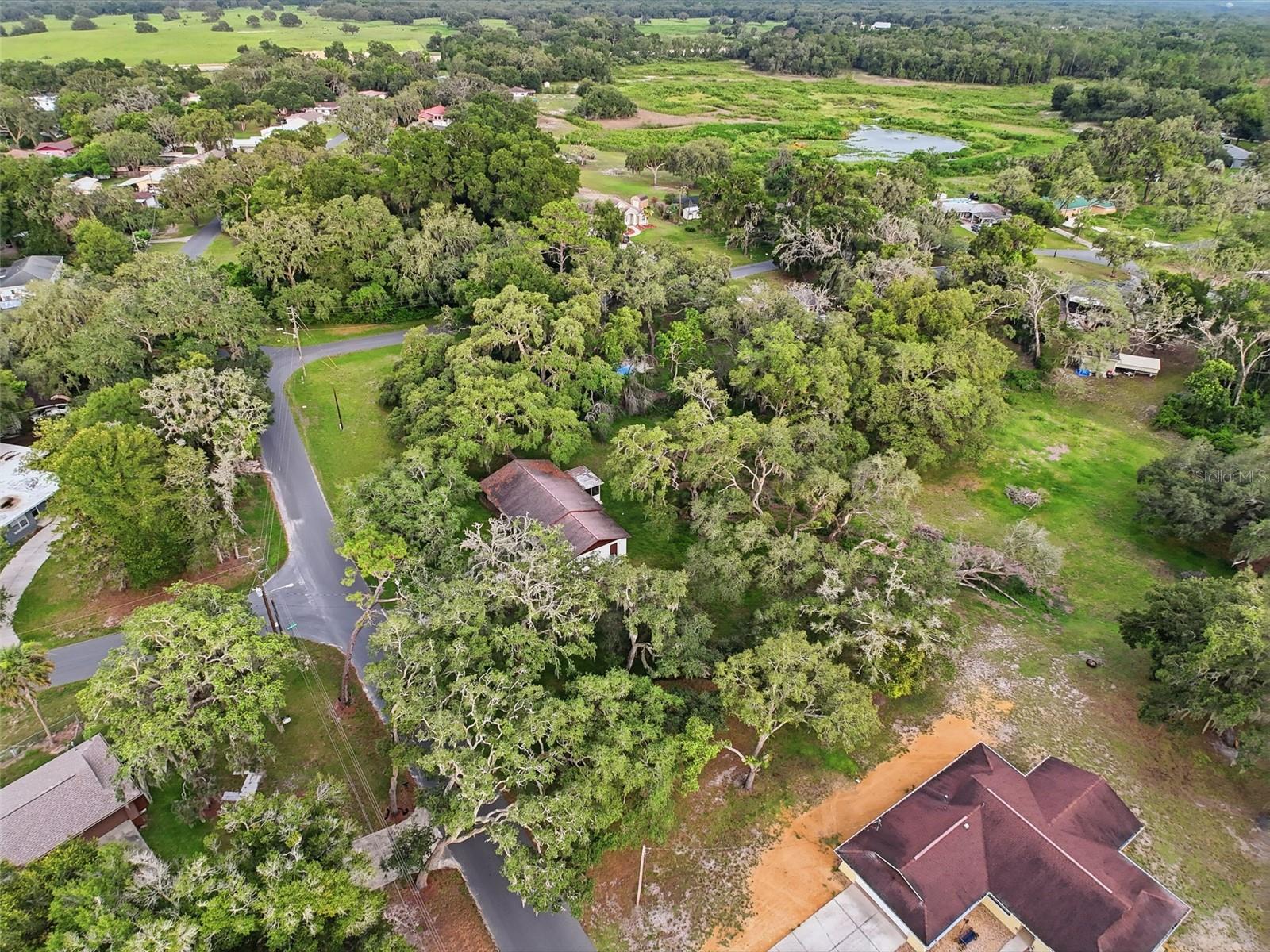 W7887109 Property Photo