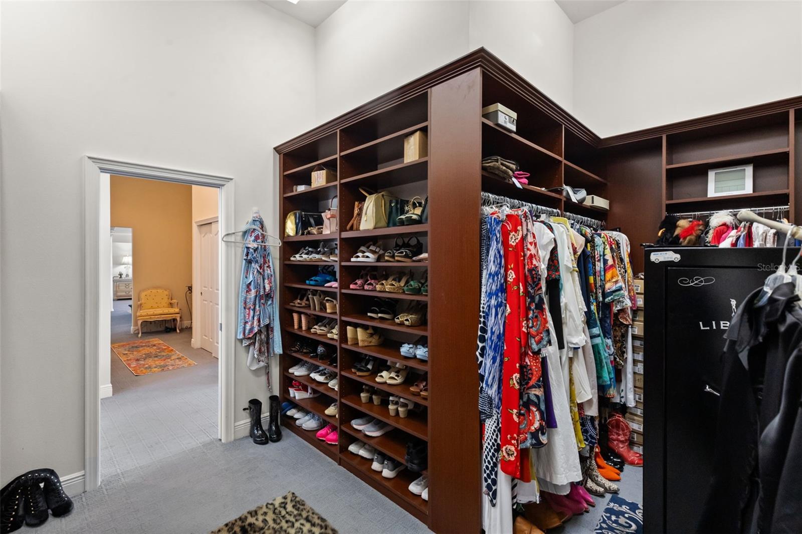 A4698309 Property Photo