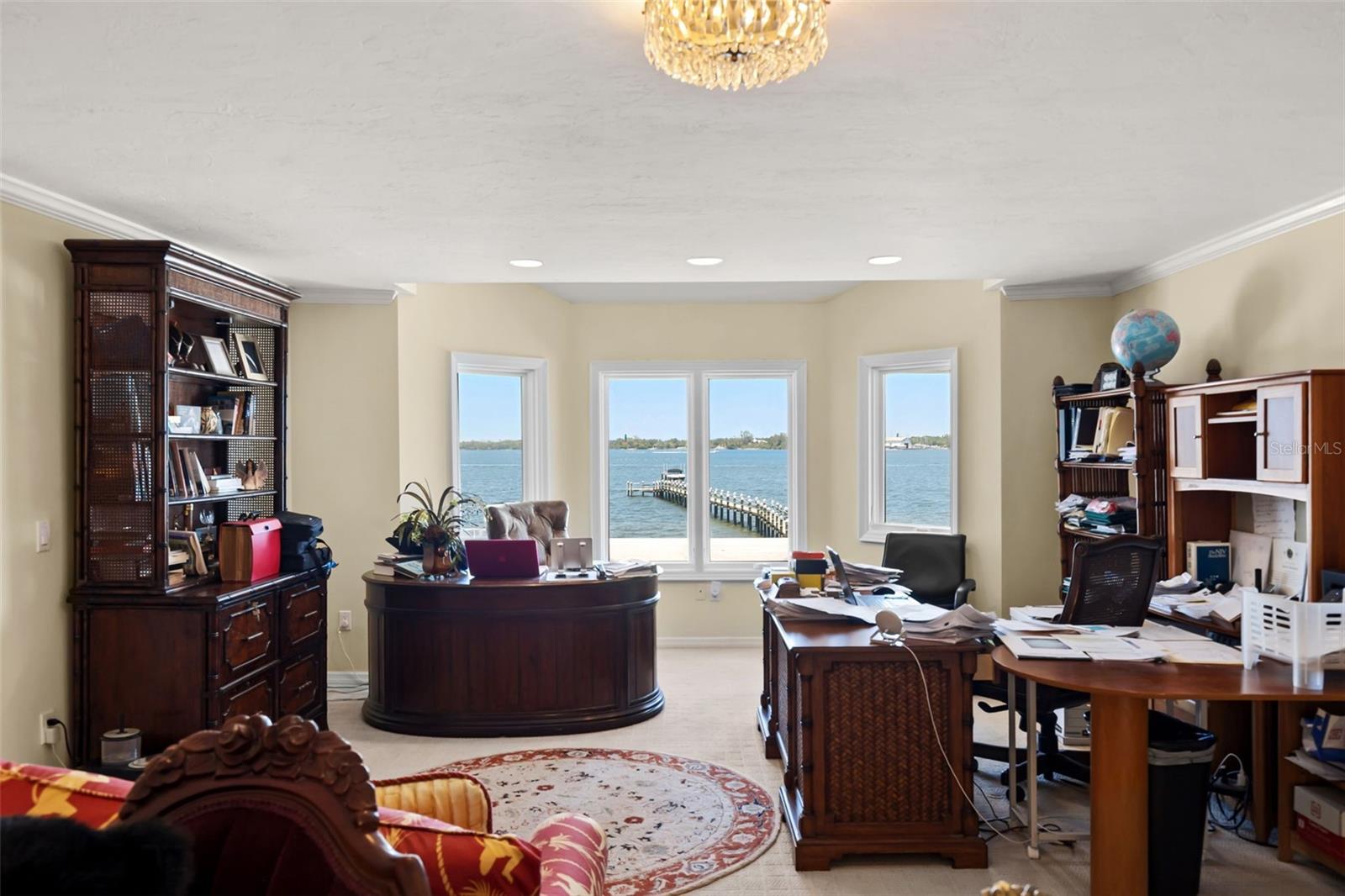 A4698309 Property Photo