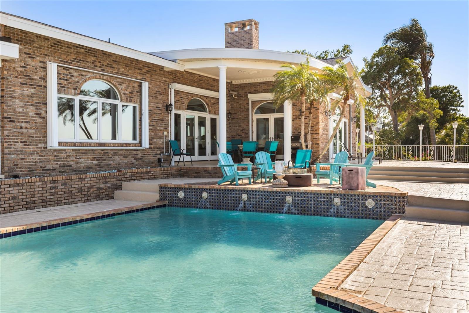 A4698309 Property Photo
