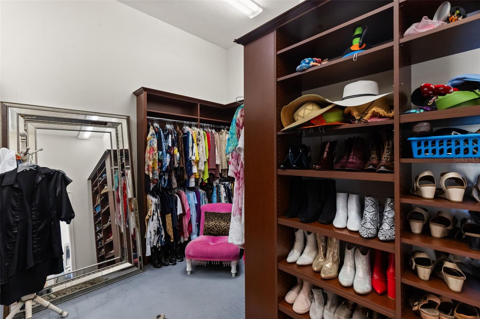A4698309 Property Photo