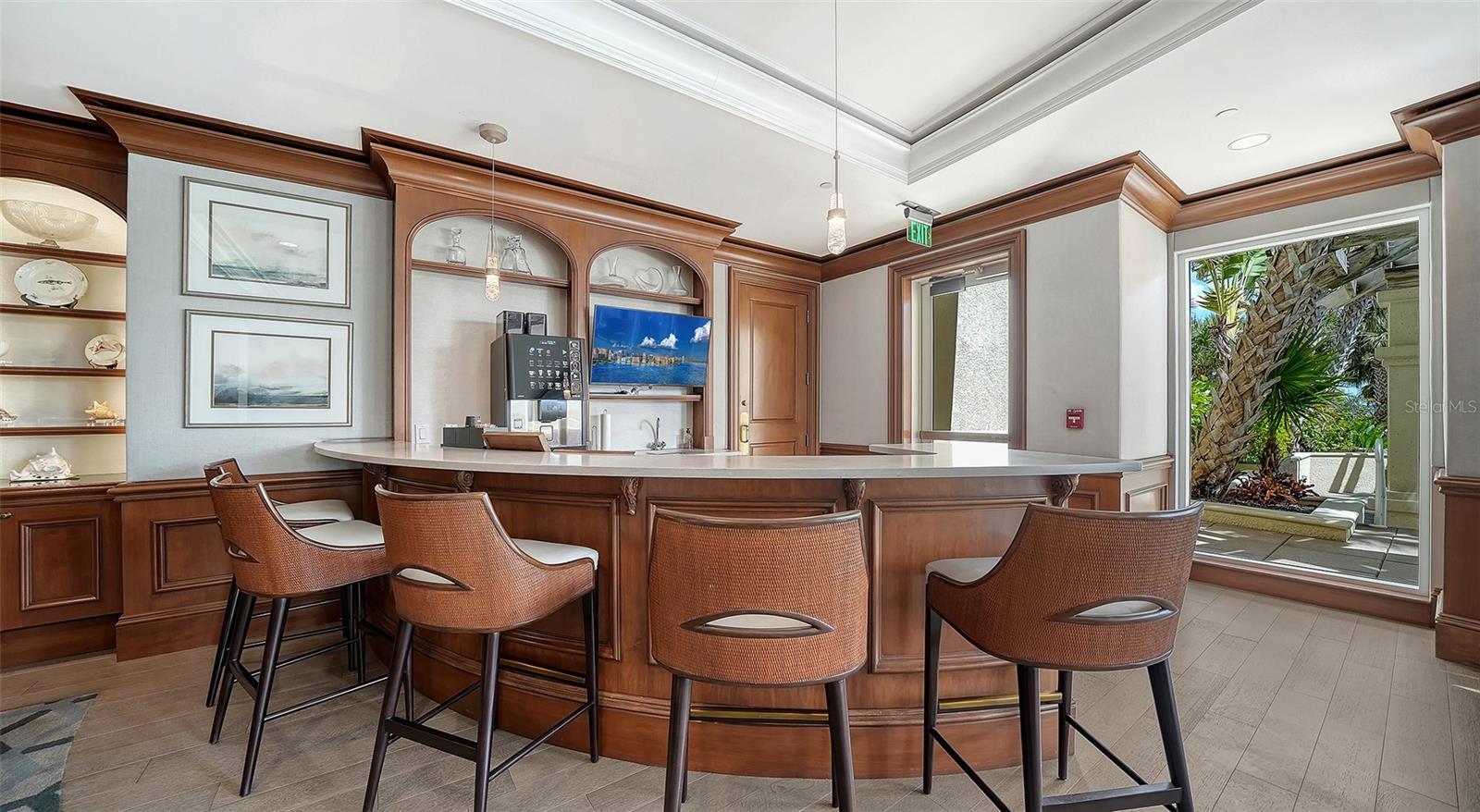 A4698333 Property Photo