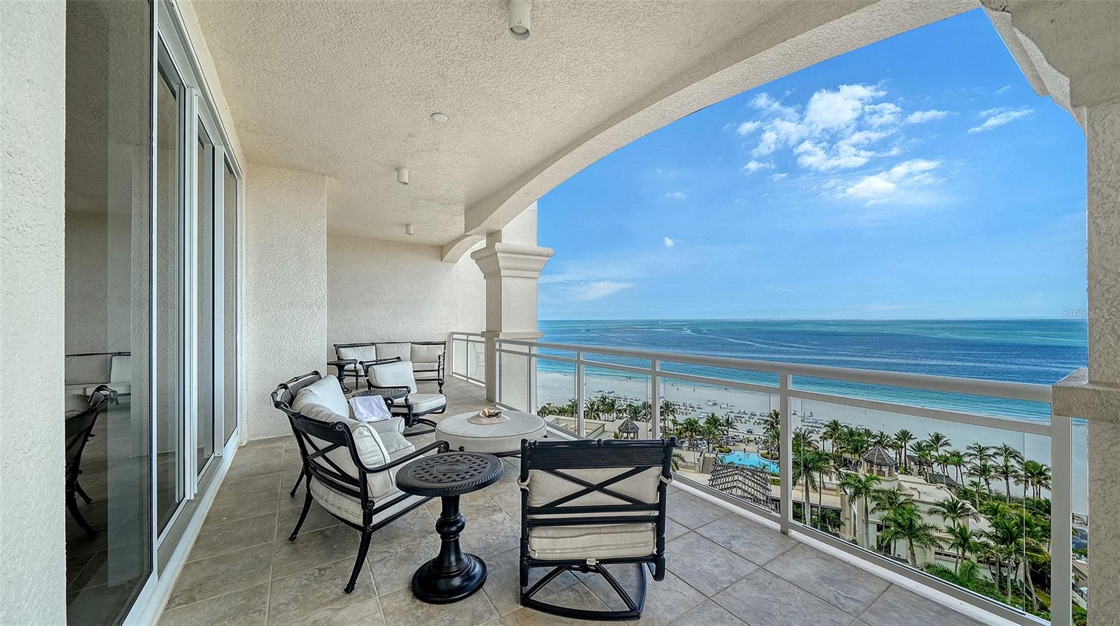 A4698333 Property Photo