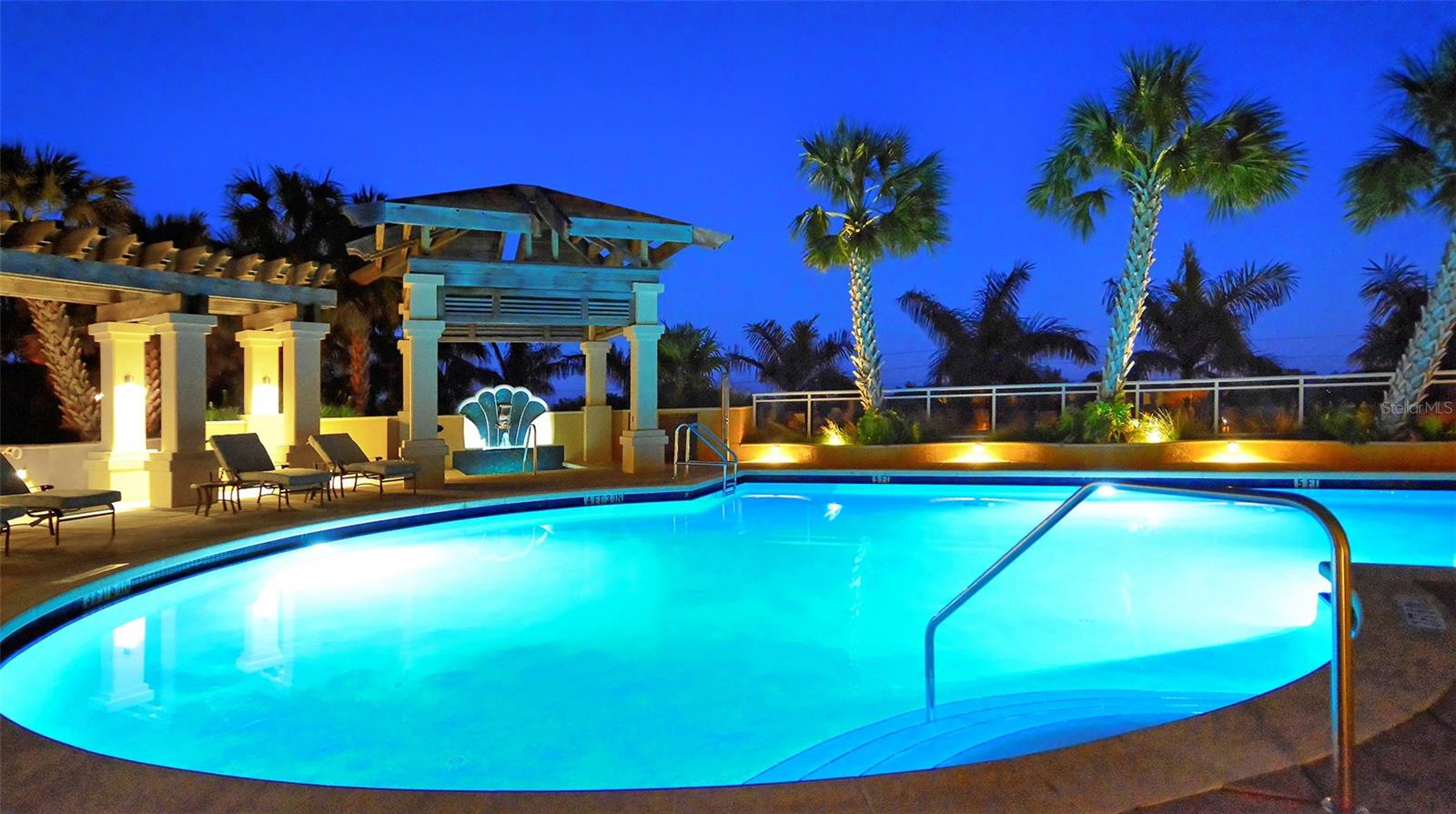 A4698333 Property Photo