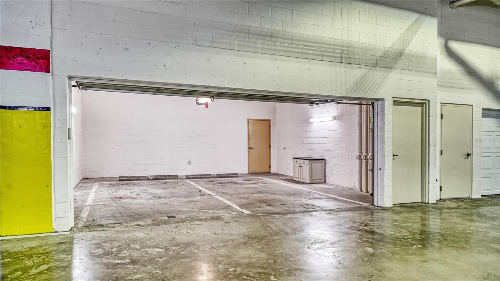 A4698333 Property Photo
