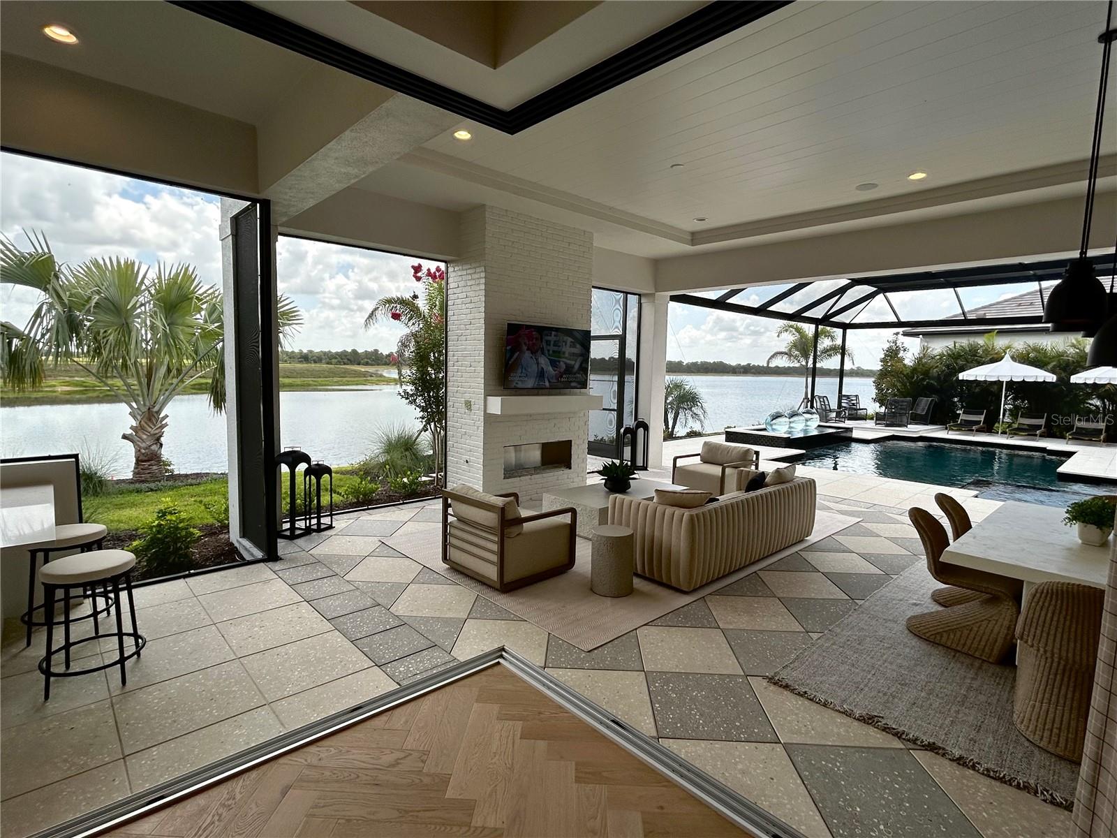 A4698383 Property Photo