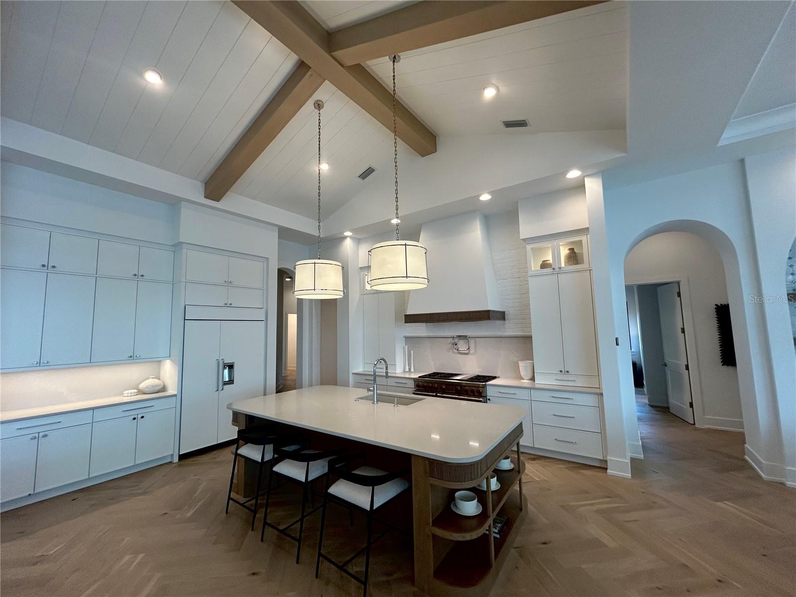 A4698383 Property Photo