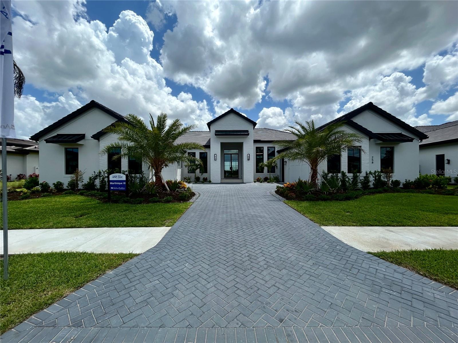 A4698383 Property Photo
