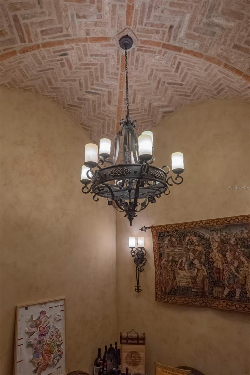 O6421205 Property Photo