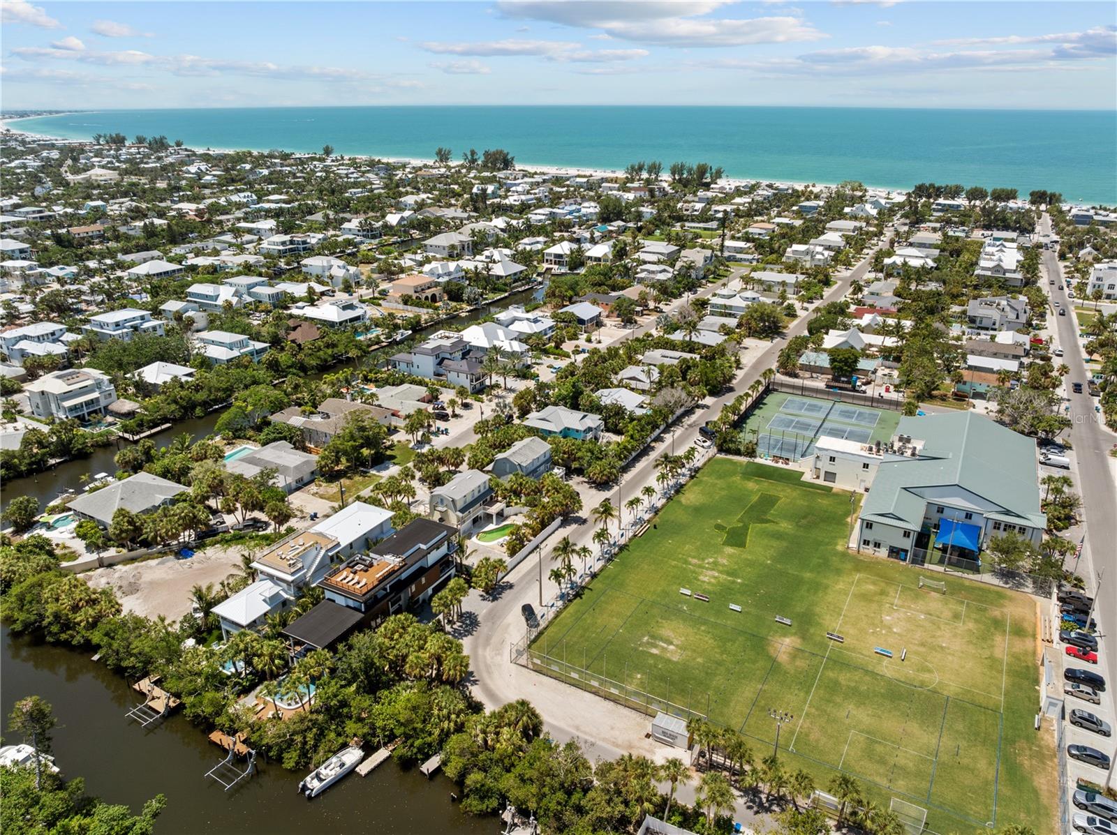 A4698723 Property Photo