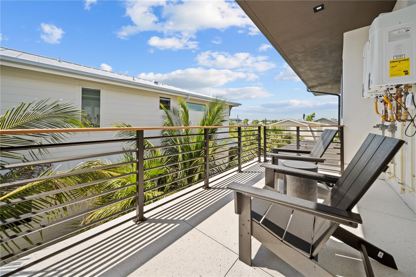 A4698723 Property Photo