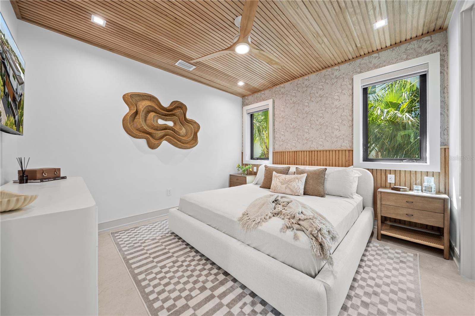 A4698723 Property Photo