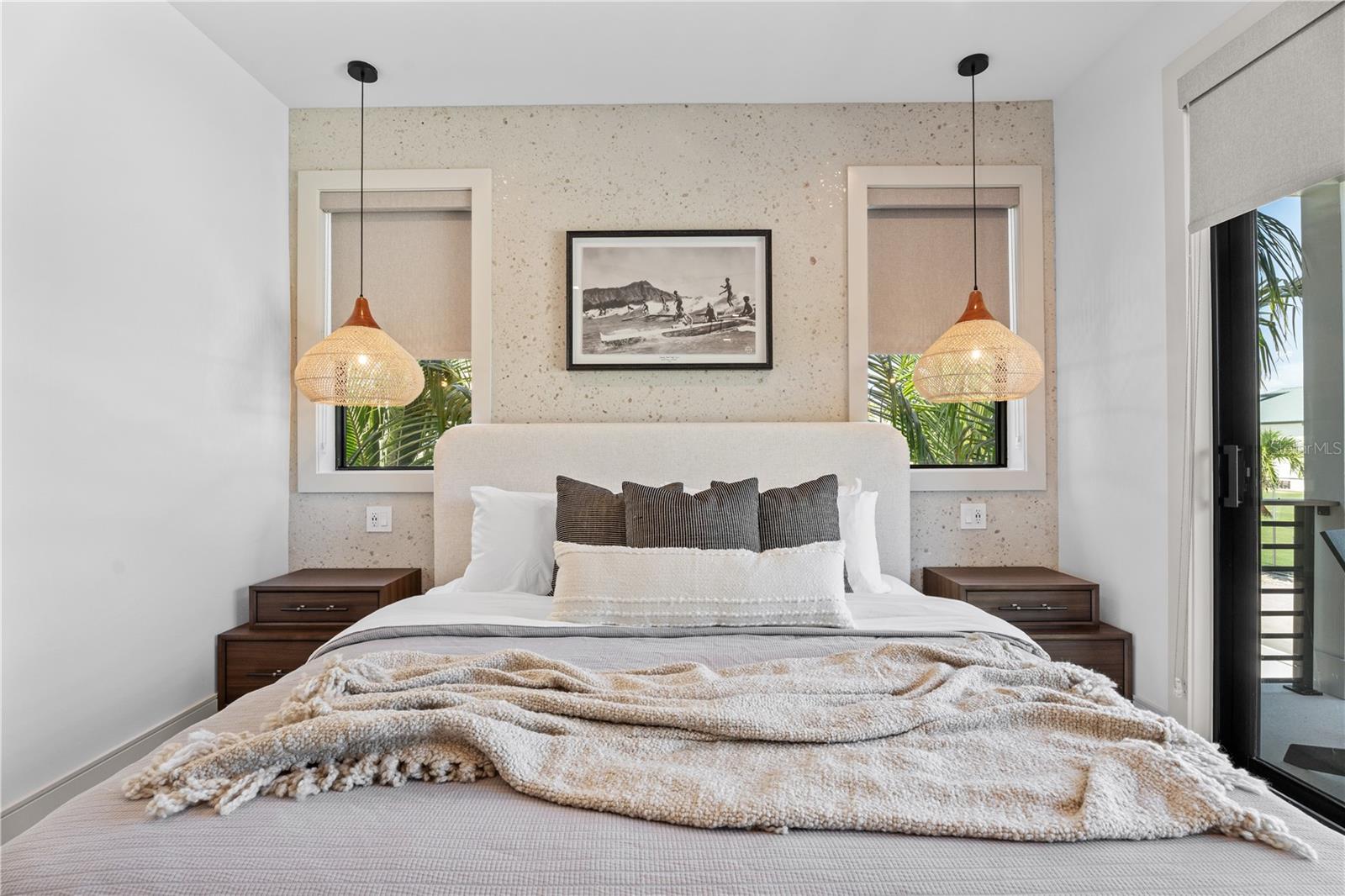A4698723 Property Photo