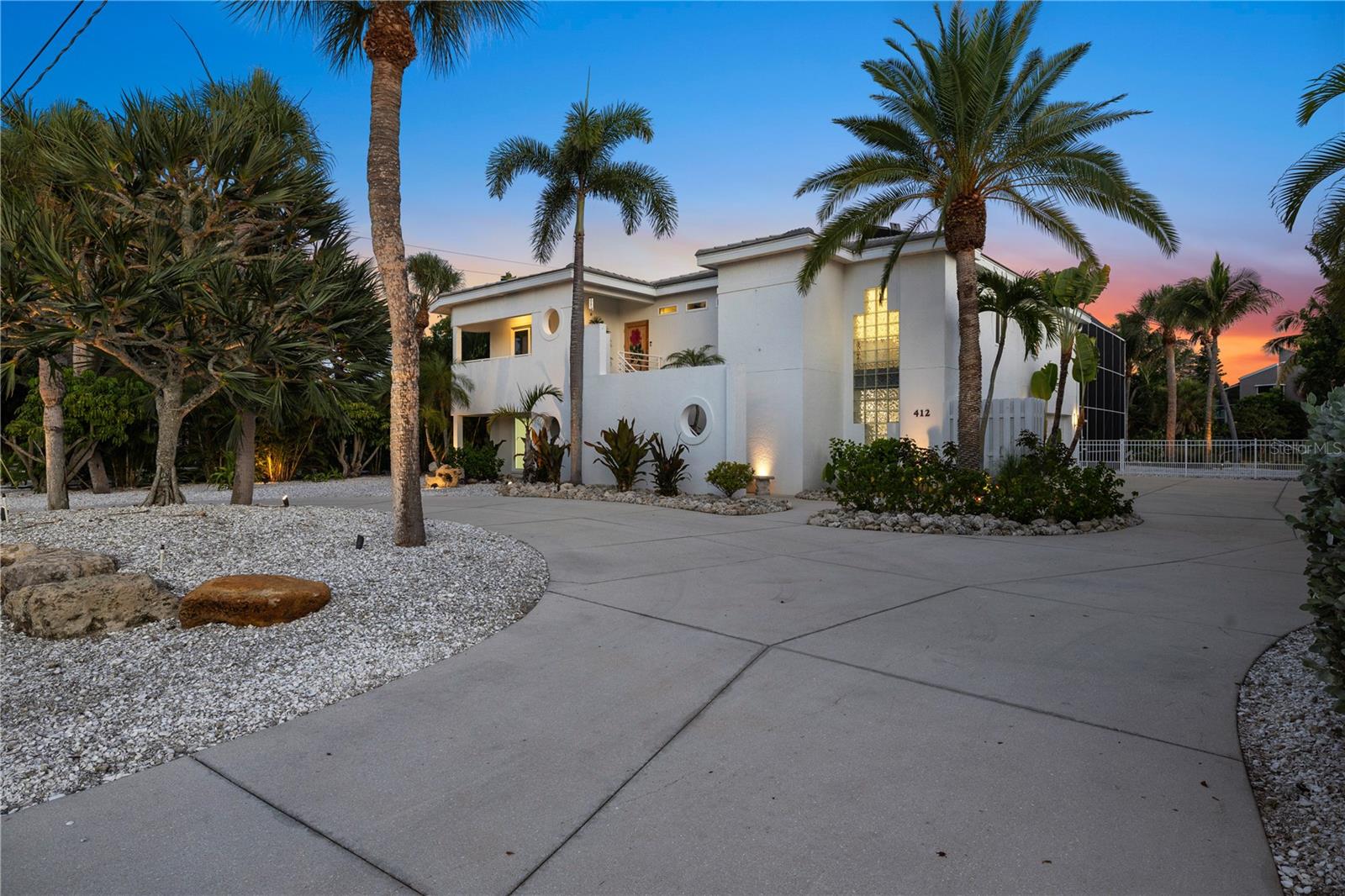 MLS# A4698813 Property Photo
