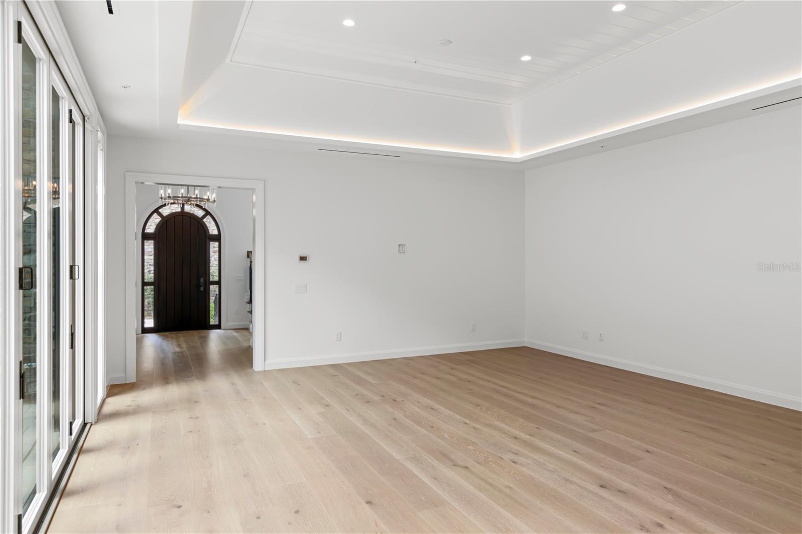 O6421879 Property Photo