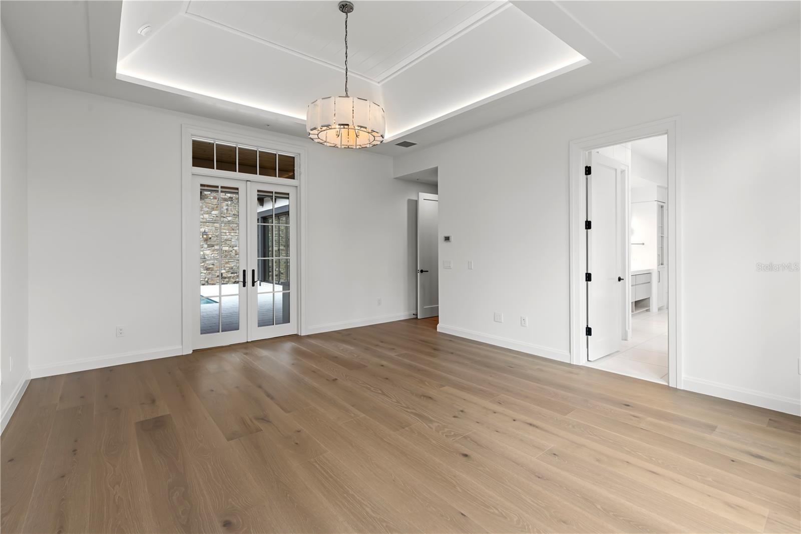 O6421879 Property Photo