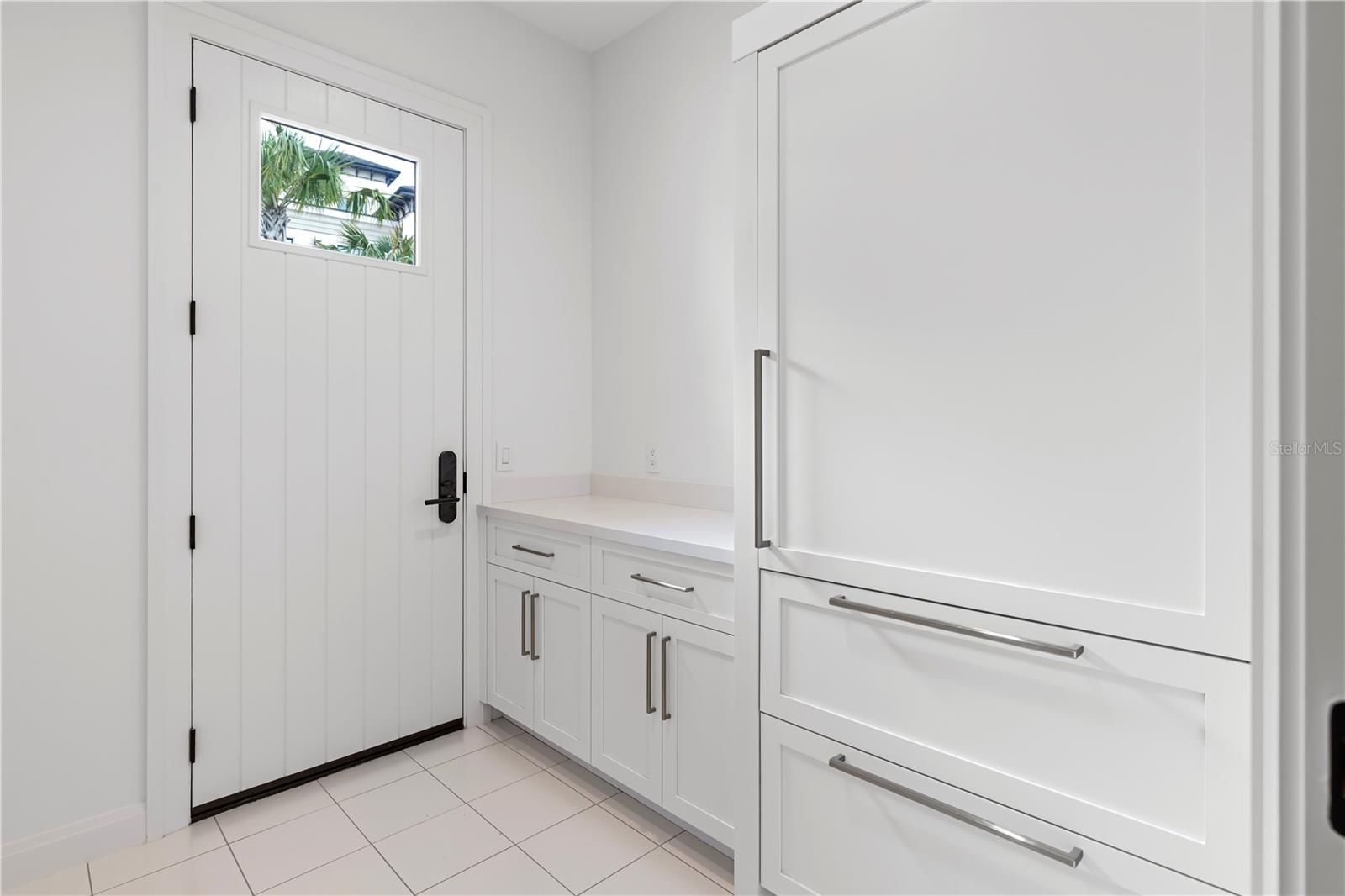 O6421879 Property Photo