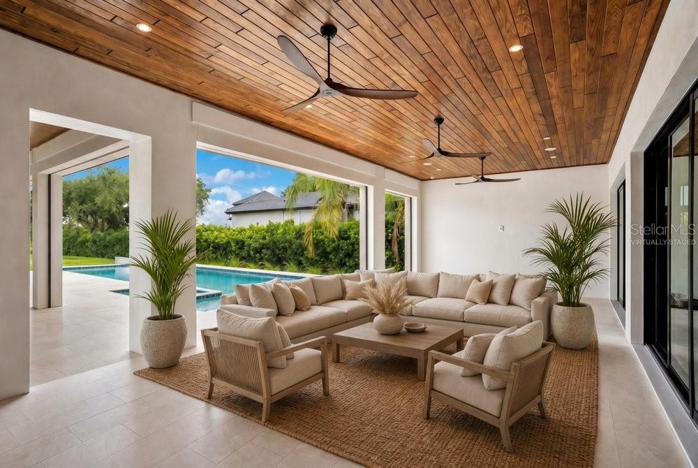O6422852 Property Photo