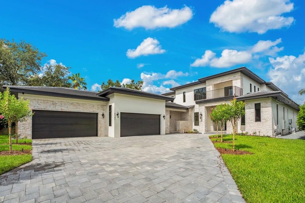 O6422852 Property Photo