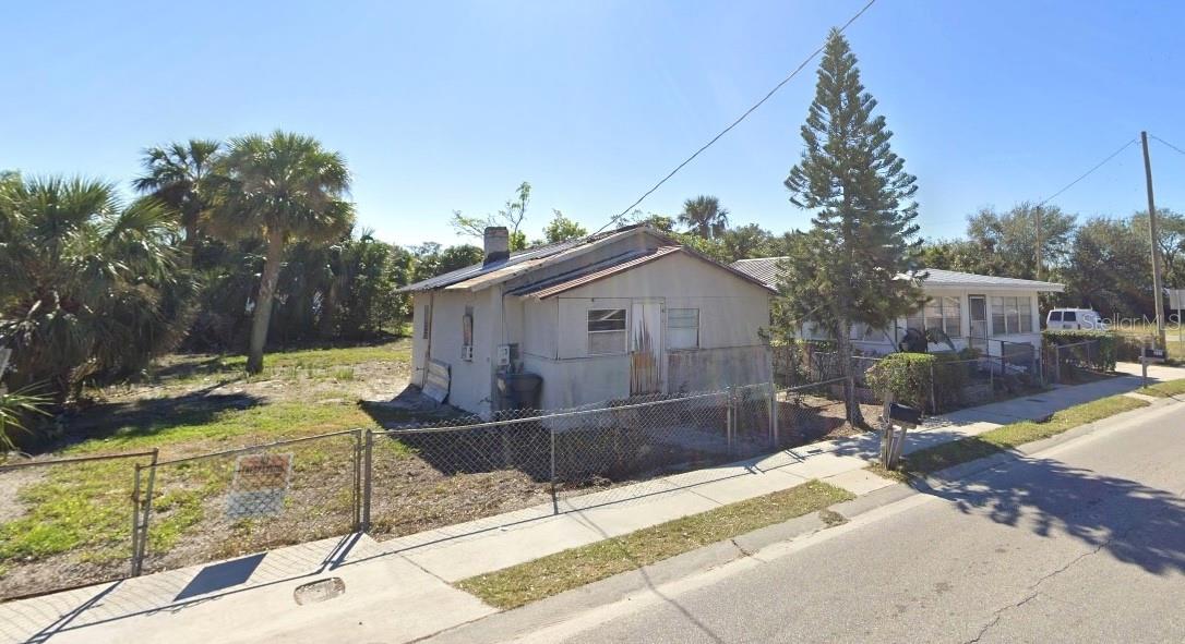 MLS# TB8526515 Property Photo