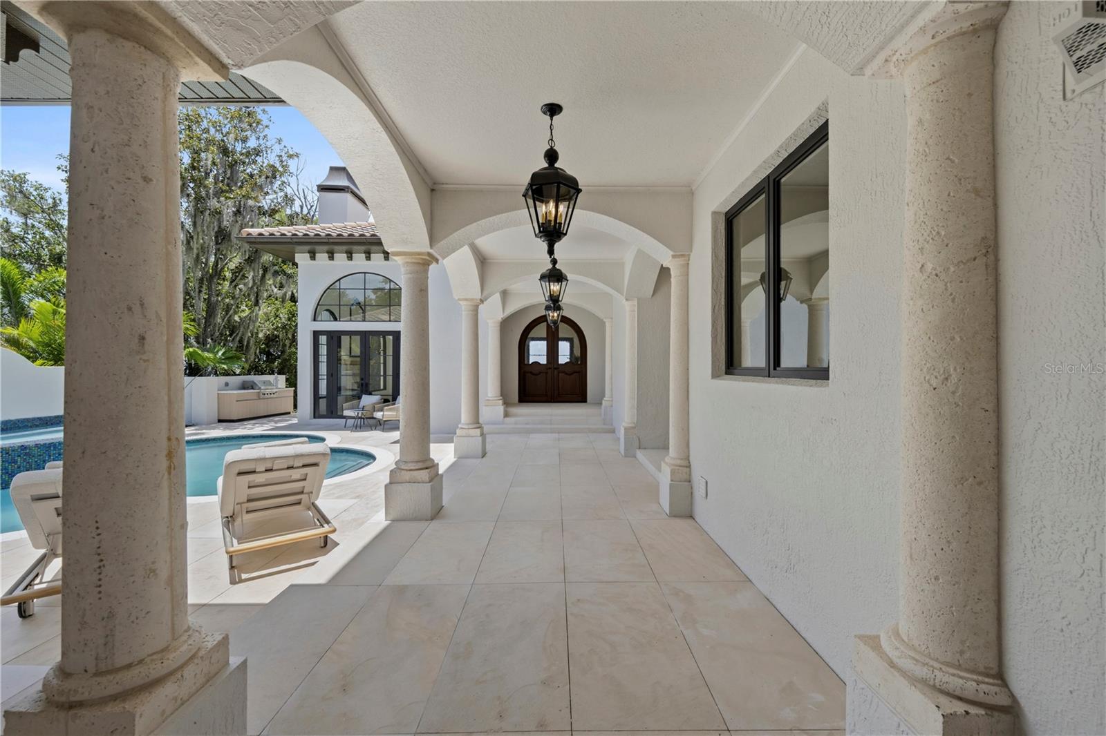 O6422976 Property Photo