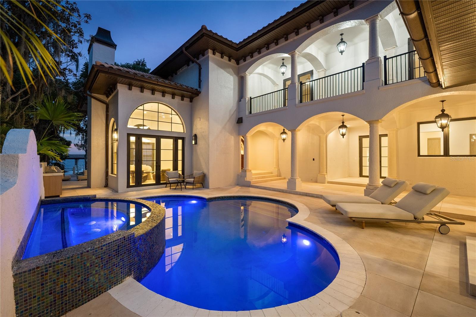 O6422976 Property Photo