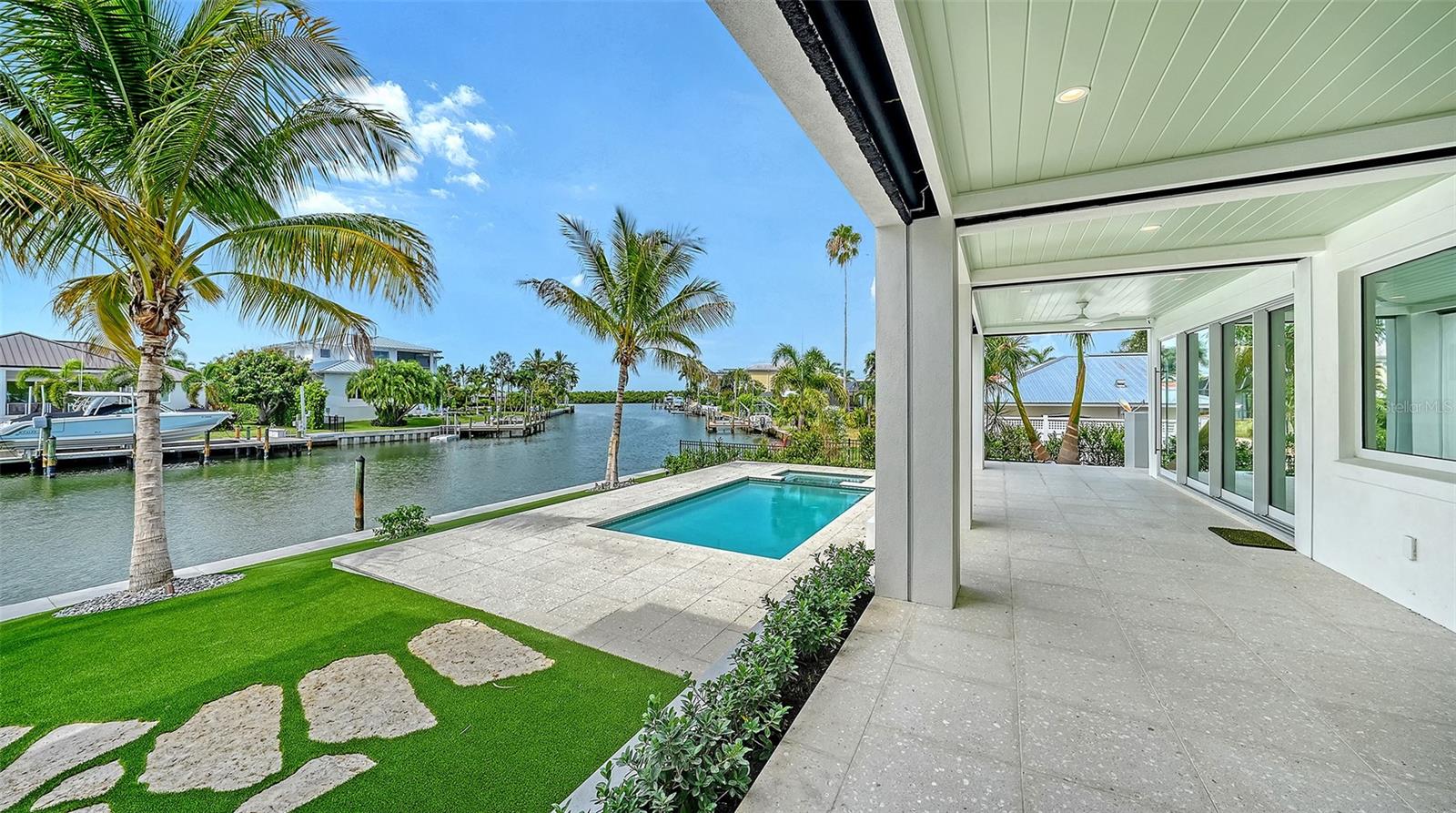 A4699408 Property Photo