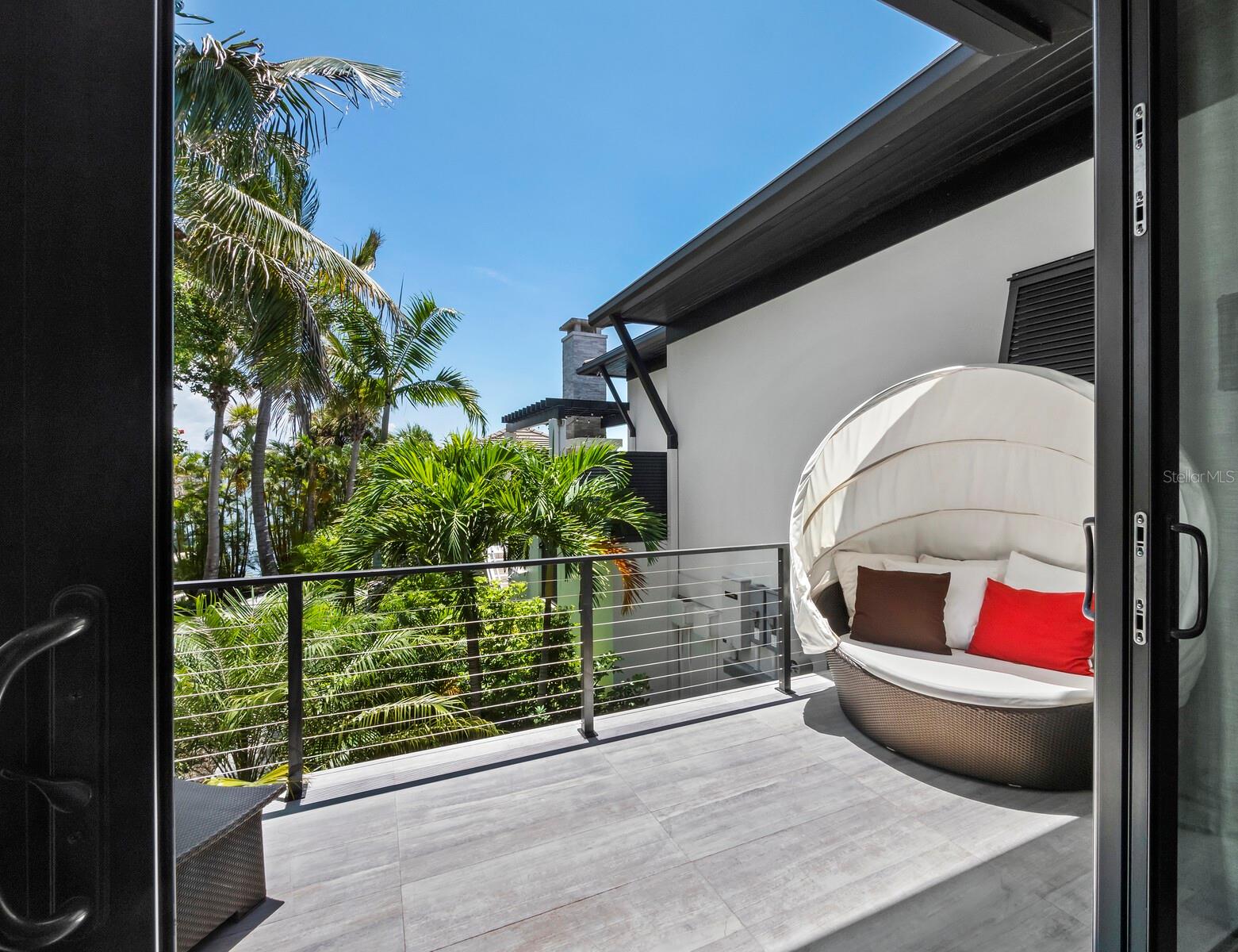 A4699552 Property Photo