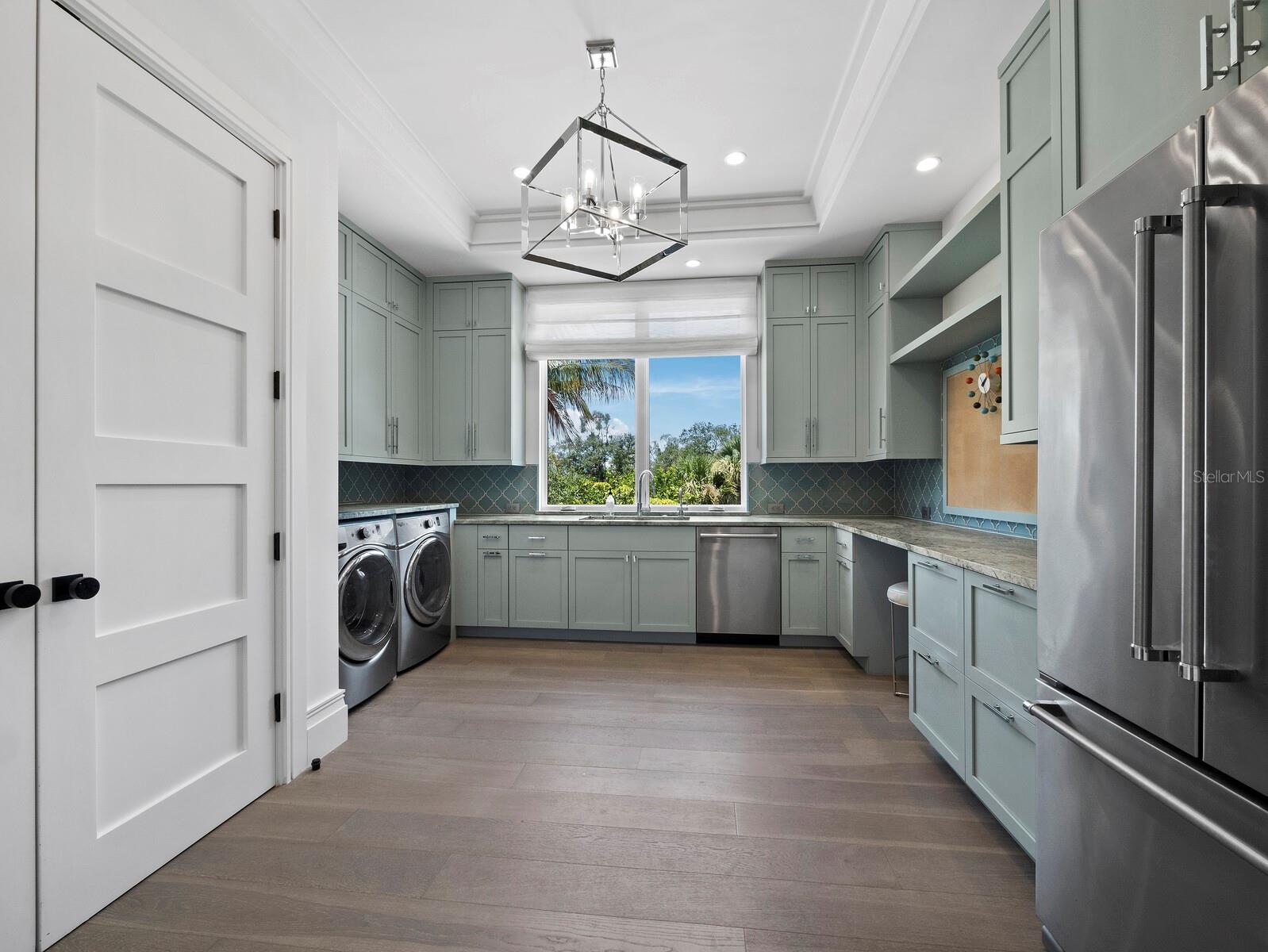 A4699552 Property Photo